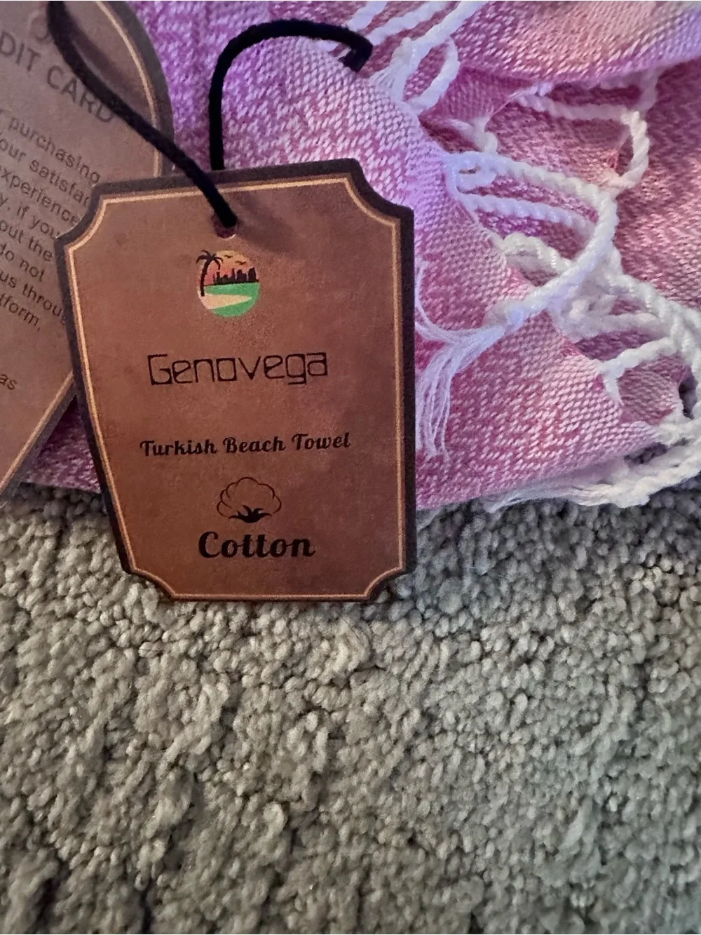 NWT Genovega Pink Turkish Cotton Towel 68x32 Fringe